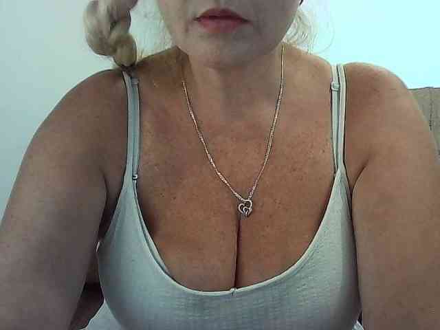 Multiply-orgazm webcam