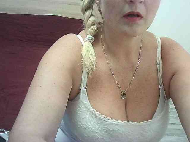 Multiply-orgazm webcam