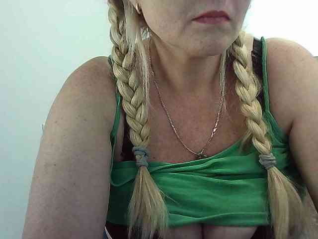 Multiply-orgazm webcam