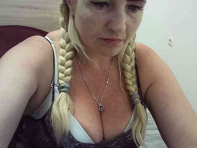 Multiply-orgazm webcam