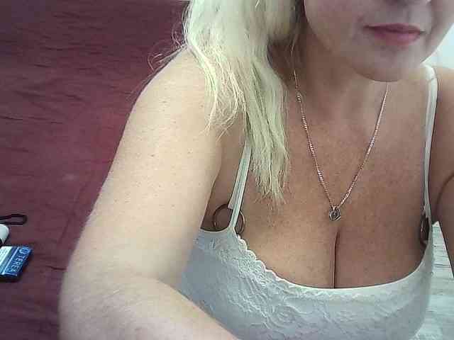 Multiply-orgazm webcam