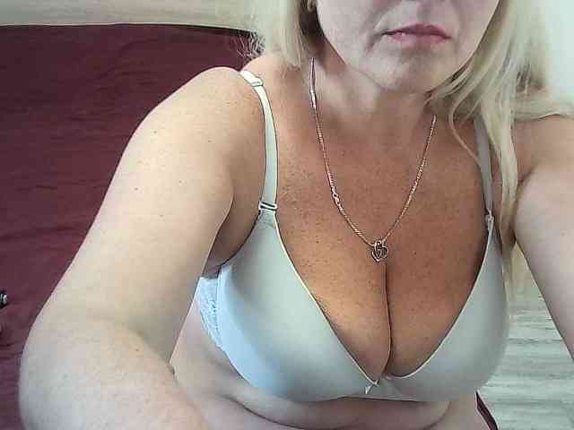 Multiply-orgazm webcam