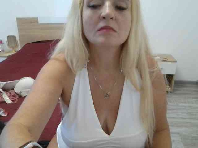 Multiply-orgazm webcam
