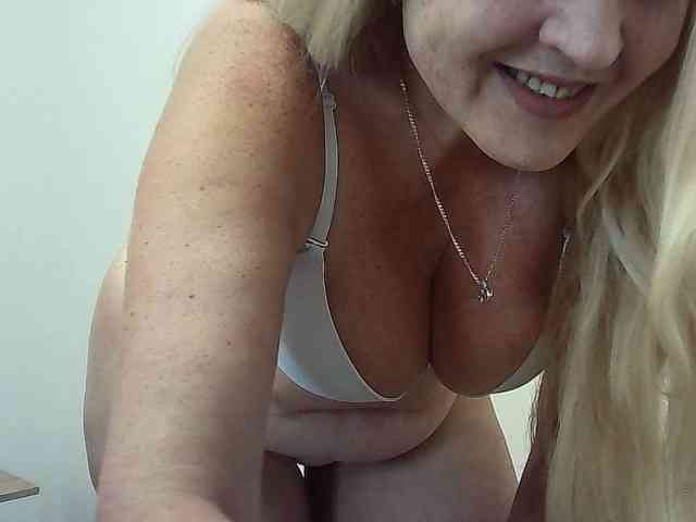 Multiply-orgazm webcam