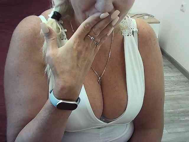 Multiply-orgazm webcam