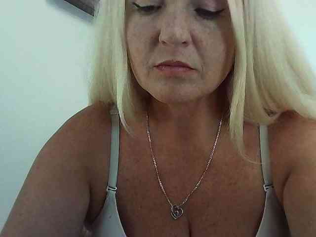 Multiply-orgazm webcam