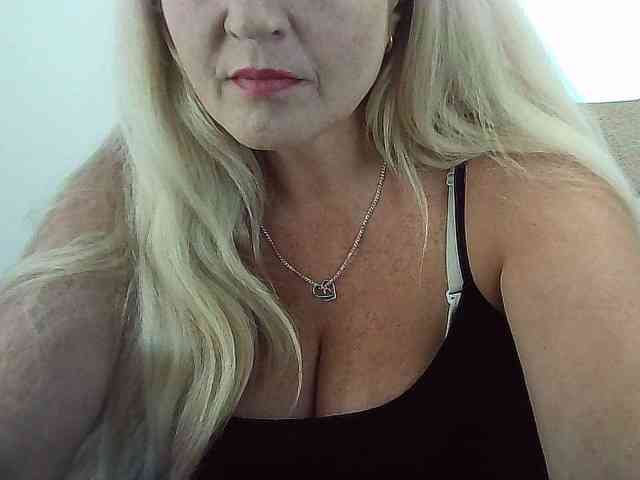 Multiply-orgazm webcam