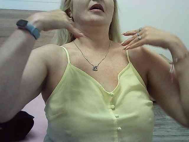 Multiply-orgazm webcam