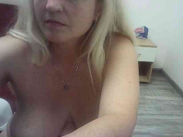 Multiply-orgazm webcam