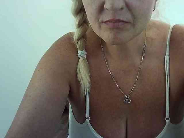 Multiply-orgazm webcam