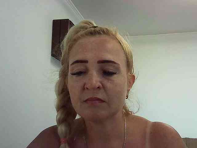 Multiply-orgazm webcam