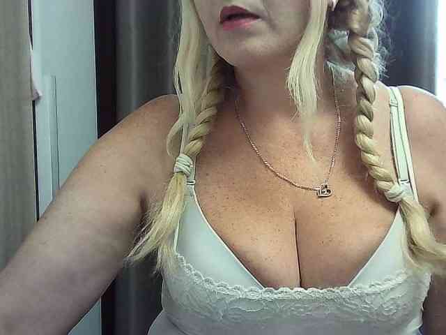 Multiply-orgazm webcam