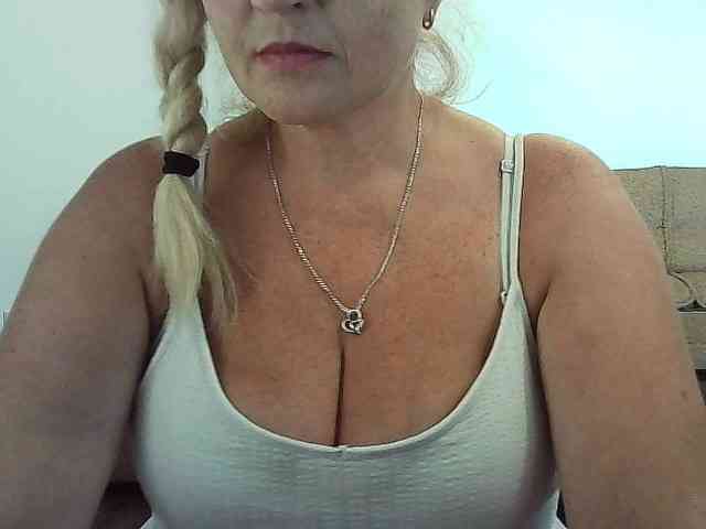 Multiply-orgazm webcam