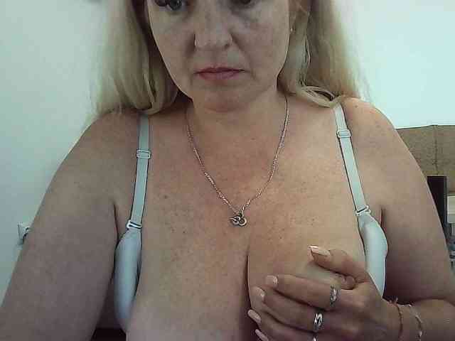Multiply-orgazm webcam