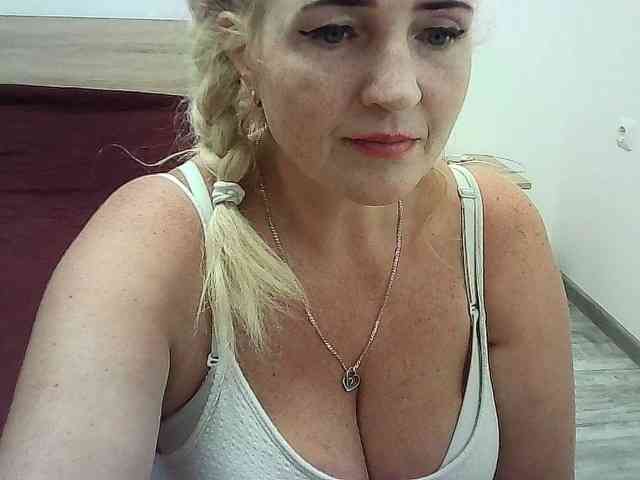 Multiply-orgazm webcam