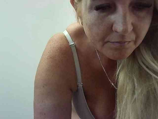 Multiply-orgazm webcam
