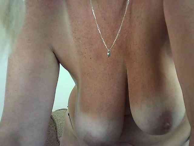 Multiply-orgazm webcam