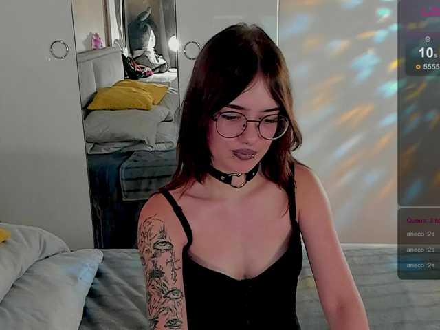Marika-Degas live cam on BongaCams