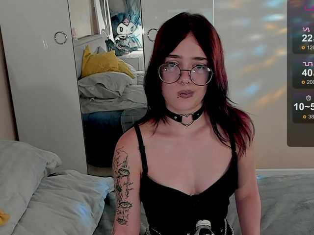 Marika-Degas live cam on BongaCams