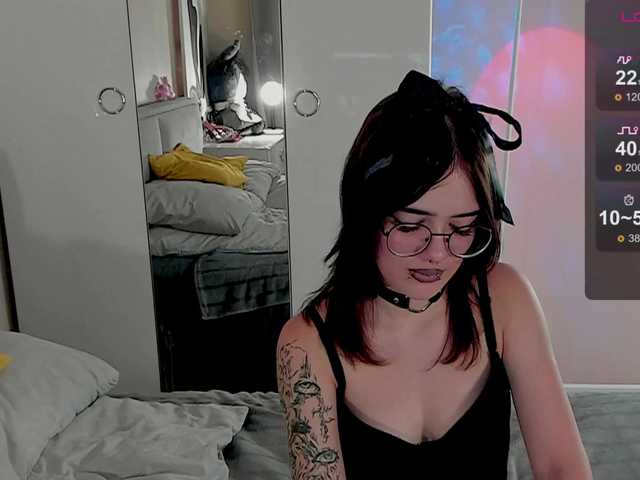 Marika-Degas live cam on BongaCams