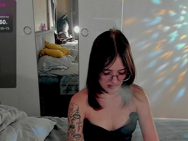 Marika-Degas live cam on BongaCams