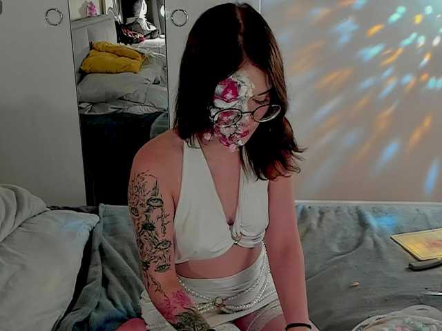 Marika-Degas live cam on BongaCams