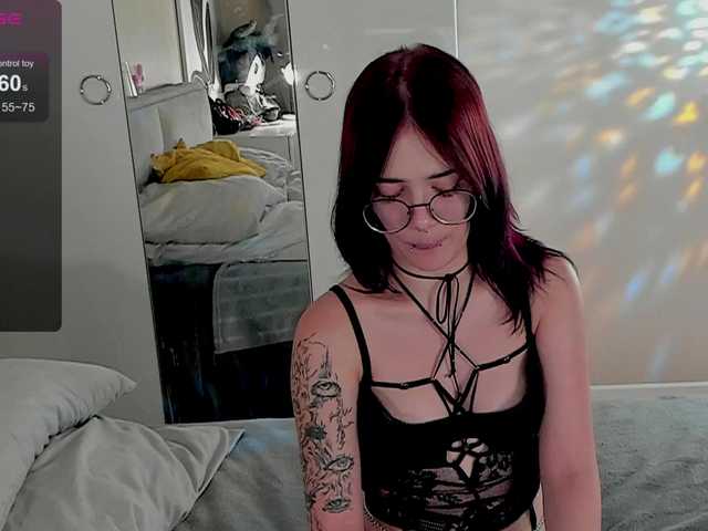 Marika-Degas live cam on BongaCams