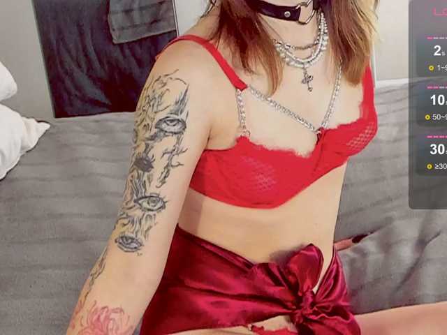 Marika-Degas's BongaCams show and profile