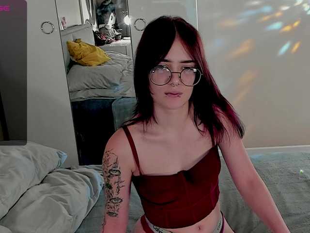 Marika-Degas live cam on BongaCams