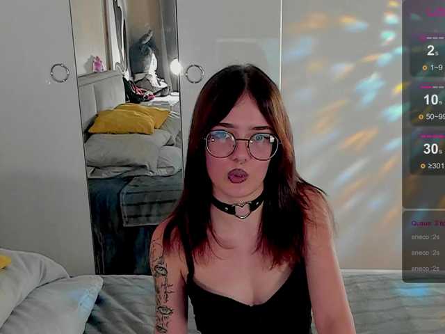 Marika-Degas live cam on BongaCams