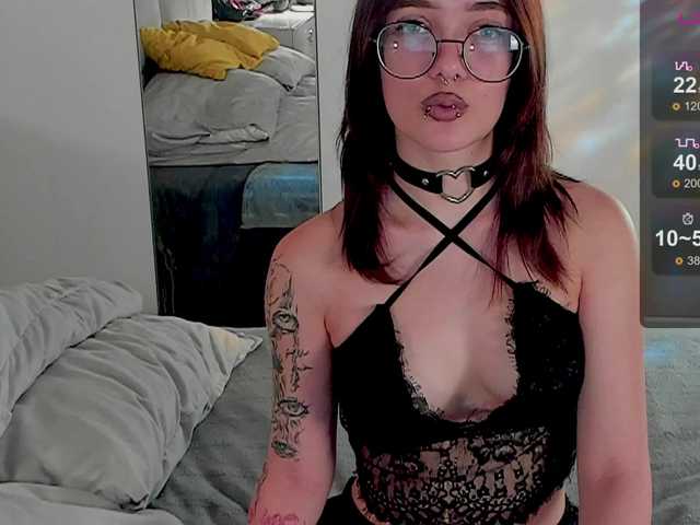 Marika-Degas live cam on BongaCams