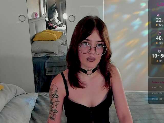 Marika-Degas live cam on BongaCams