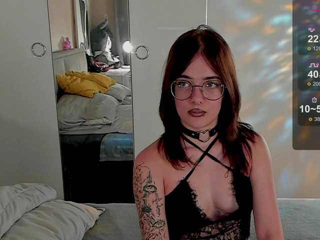 Marika-Degas live cam on BongaCams