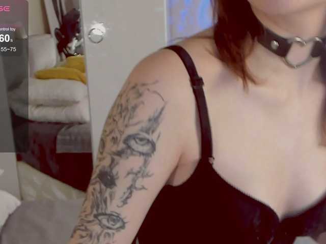 Marika-Degas's BongaCams show and profile