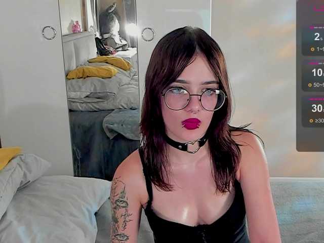Marika-Degas live cam on BongaCams