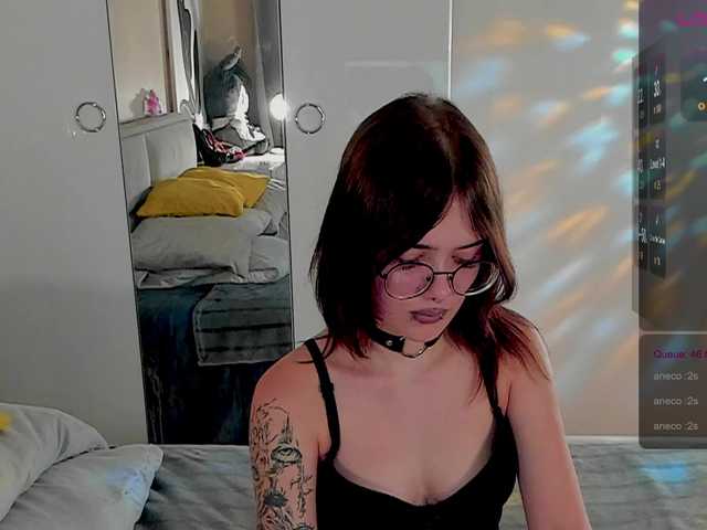 Marika-Degas live cam on BongaCams