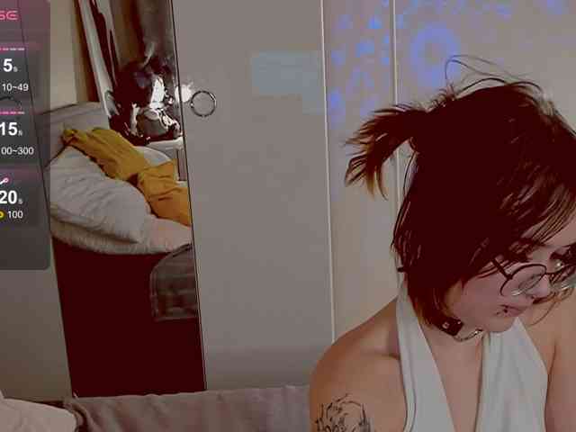 Marika-Degas webcam