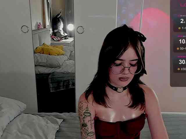 Marika-Degas webcam