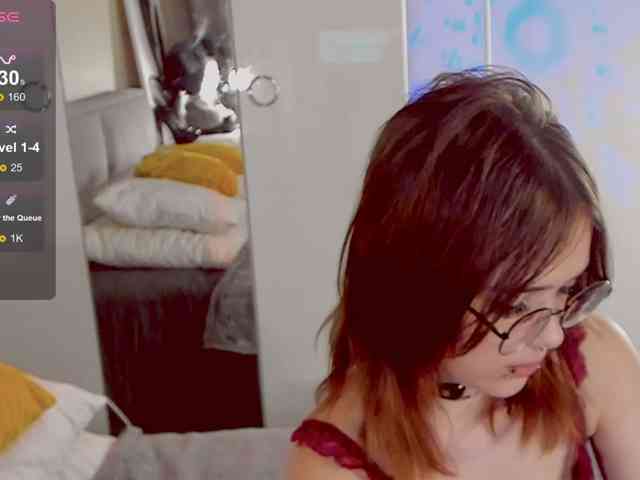 Marika-Degas webcam