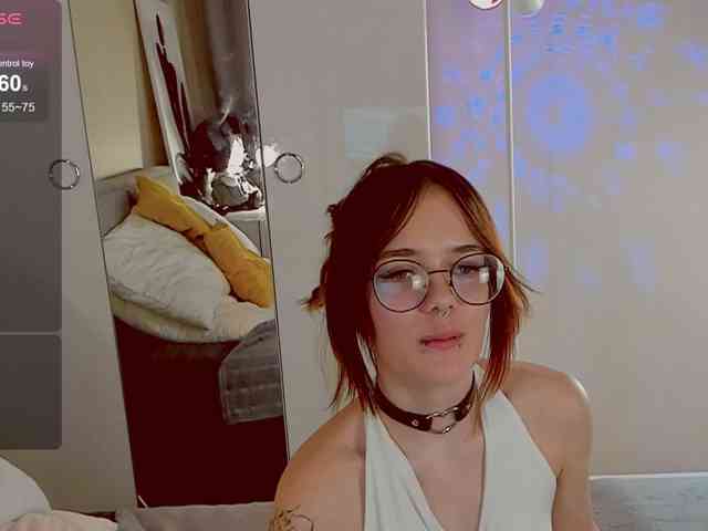 Marika-Degas webcam