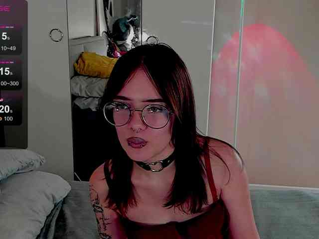 Marika-Degas webcam