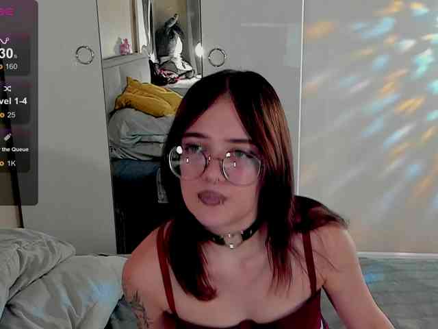 Marika-Degas webcam