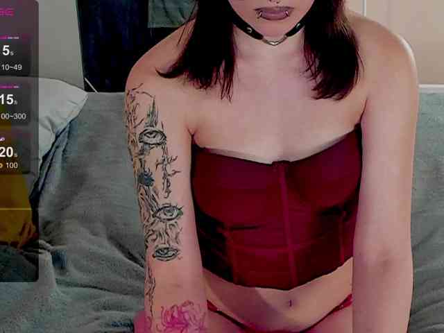 Marika-Degas webcam