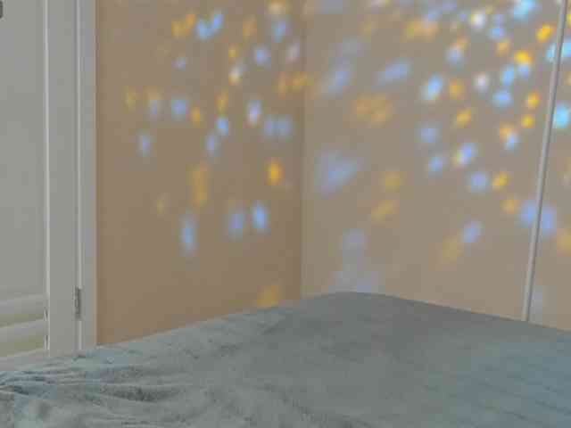 Marika-Degas webcam