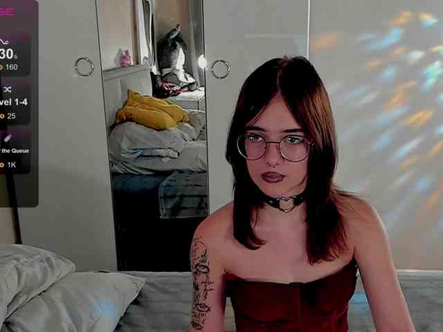 Marika-Degas webcam