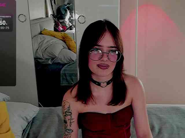 Marika-Degas webcam