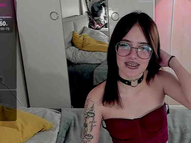 Marika-Degas webcam