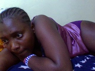 Roseroca33's Live Webcam