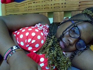 Roseroca33's Live Webcam