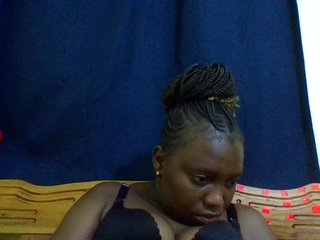 Roseroca33's Live Webcam